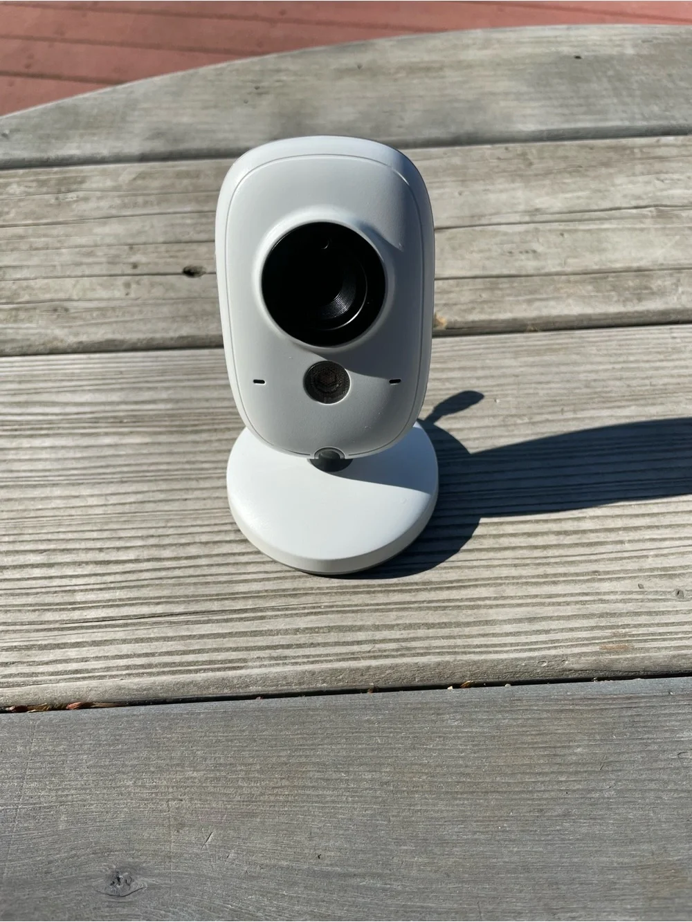 SereneLife Wireless Baby Monitor. Screen can also be wireless. NO WIFI NEEDED.